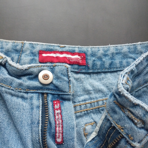 Vintage light wash jeans - Picture 3 of 7